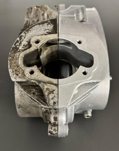 Detail čištěného motoru